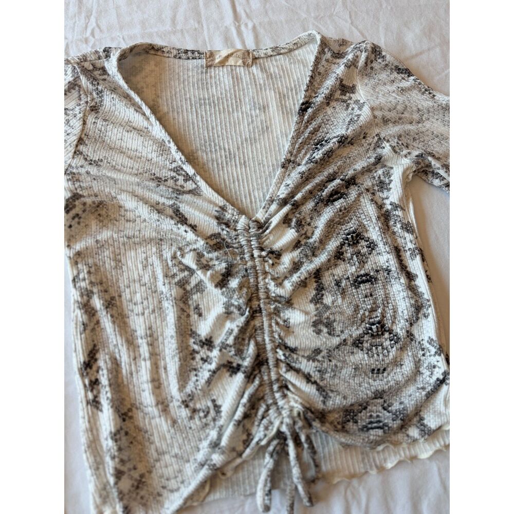 Altard State Snake Print Ruched V Neck Crop Top Small Long Sleeve Lettuce Hem